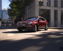 ͺASUVֿMKCγɞp͑Ʒλ֮x