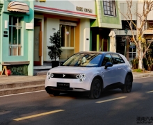 ε��fireflyΞ���x��ʽ���У��_���߶�����С܇�¼oԪ