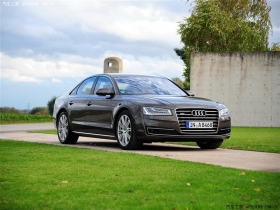 2014 A8L 60 TFSI quattroA