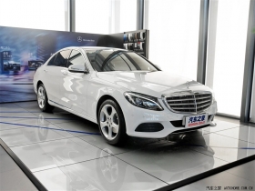 2015 C 260 L