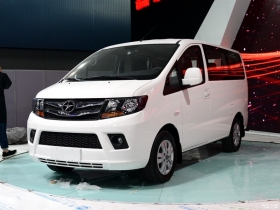 2015�� 2.0L ���A������